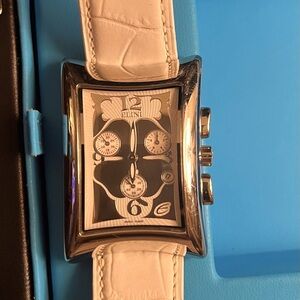 Elini Swiss Lucky 🍀 Charm Watch